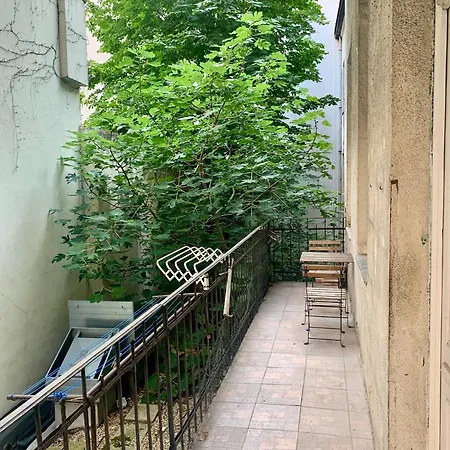 Astoria Long-term Budget Homestay *