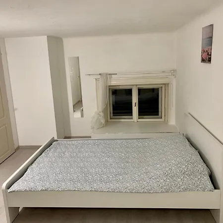 Astoria Long-term Budget Gazde/Camere de închiriat *